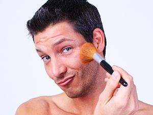 Informações sobre maquiagem masculina