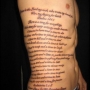 Tatuagens masculinas na barriga